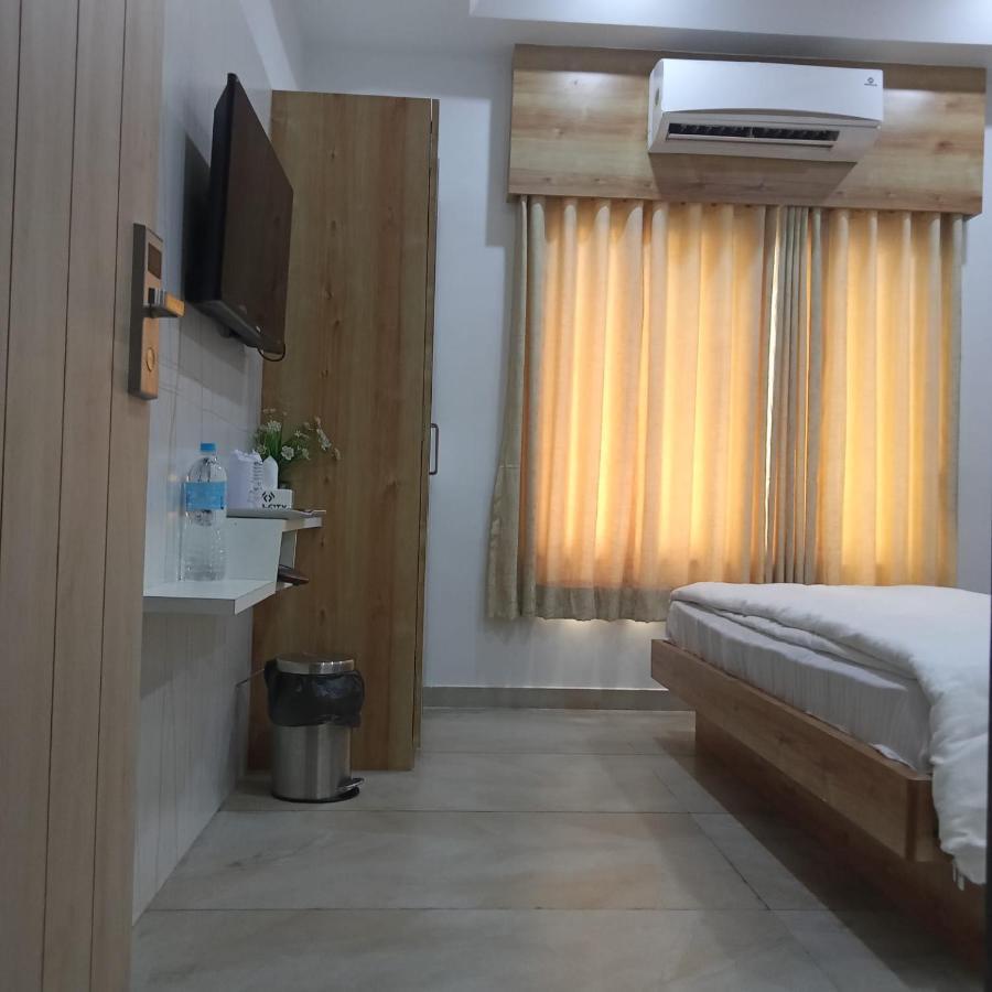 Hotel Fun City Navsari Dış mekan fotoğraf